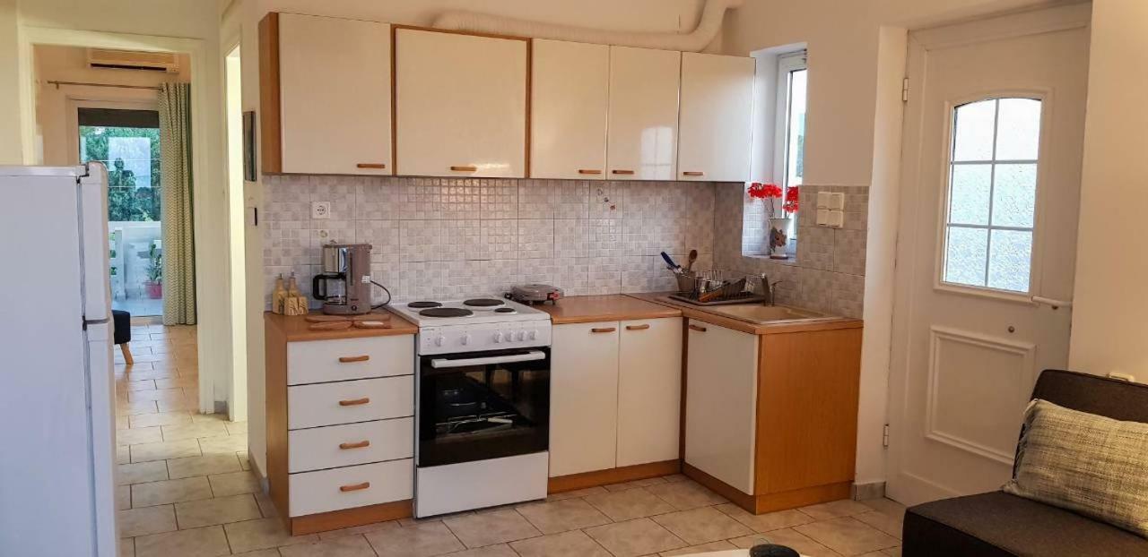 Marianos Apartments Kissamos Bagian luar foto